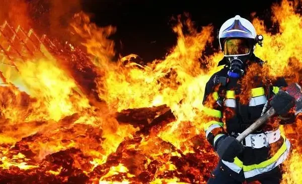 Zbiórka dla rodziny z Radomyśla, która straciła dom w pożarze