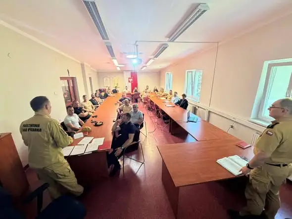 Spotkanie strażaków PSP i OSP w Szczecinku – omówiono kluczowe tematy