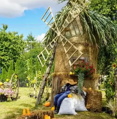Sulikowo zachwyca dożynkowym witaczem – święto plonów tuż-tuż