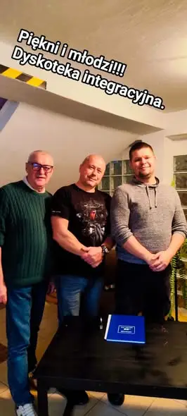 Otrzęsiny i dyskoteka integracyjna w ZS7 Biały Bór