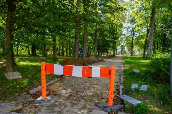 Barwice: zabytkowy park miejski przechodzi metamorfozę