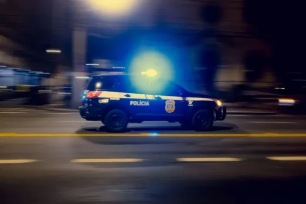 Pijany kierowca bez prawa jazdy uciekał przed policją na DK20. Zatrzymano go po pościgu